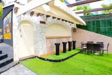 Продажа виллы Бенидорм, Аликанте, Испания 4 спальни, 750м2 №45303 - фото 6