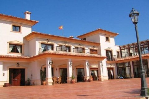 Продажа отеля в Финестрат, Аликанте, Испания 13 спален, 1000м2 №44078 - фото 2