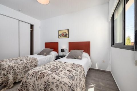 Продажа таухауса в Вилламартин, Аликанте, Испания 3 спальни, 147м2 №42214 - фото 9