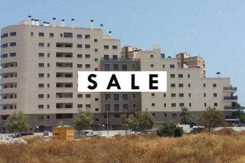 Продажа квартиры в Аликанте, Испания 2 спальни, 82м2 №45449 - фото 1