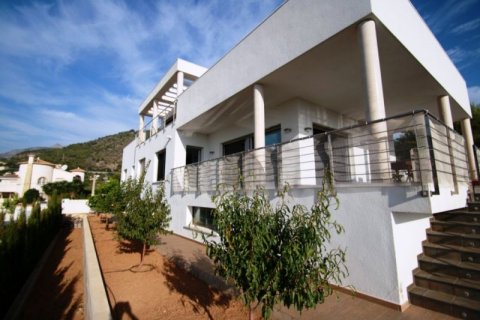 Продажа виллы в Кальпе, Аликанте, Испания 5 спален, 260м2 №45628 - фото 5