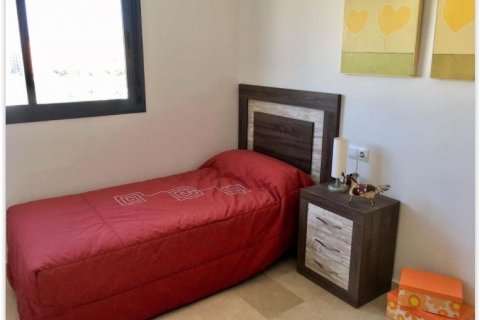 Продажа квартиры Аликанте, Испания 3 спальни, 100м2 №45854 - фото 5