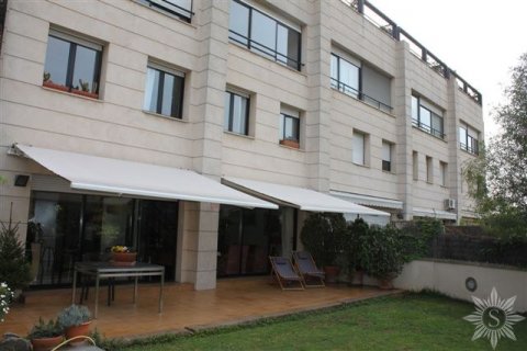Продажа виллы Барселона, Испания 3 спальни, 128м2 №41458 - фото 13