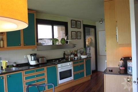Продажа виллы Барселона, Испания 3 спальни, 128м2 №41458 - фото 21