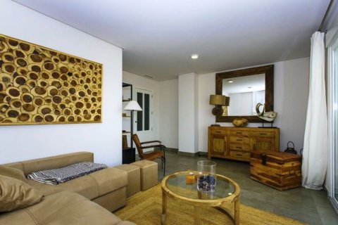 Продажа квартиры в Санта-Пола, Аликанте, Испания 3 спальни, 85м2 №43366 - фото 6