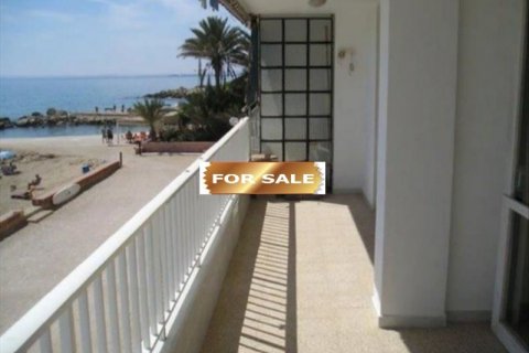 Продажа квартиры в Аликанте, Испания 3 спальни, 120м2 №45183 - фото 3