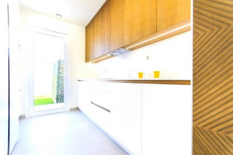 Продажа виллы Торревьеха, Аликанте, Испания 4 спальни, 147м2 №43301 - фото 10