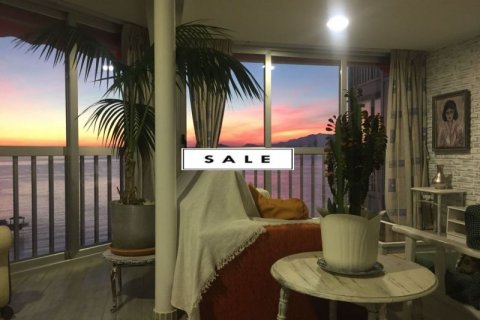 Продажа квартиры в Бенидорм, Аликанте, Испания 3 спальни, 130м2 №44307 - фото 2