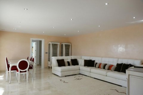 Продажа виллы Бенисса, Аликанте, Испания 4 спальни, 465м2 №44859 - фото 3