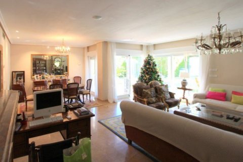 Продажа виллы Аликанте, Испания 6 спален, 600м2 №42794 - фото 5
