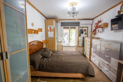 Продажа квартиры в Барселона, Испания 5 спален, 120м2 №40997 - фото 18