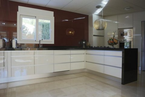 Продажа виллы Бенисса, Аликанте, Испания 4 спальни, 465м2 №44859 - фото 7