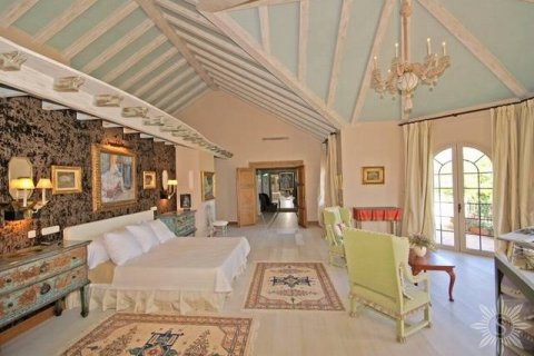 Продажа виллы Марбелья, Малага, Испания 9 спален, 1400м2 №41457 - фото 7