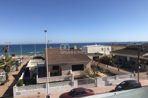Продажа виллы в Торревьеха, Аликанте, Испания 4 спальни, 150м2 №49406 - фото 18