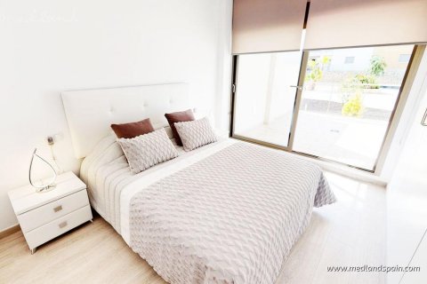 Продажа квартиры в Вилламартин, Аликанте, Испания 3 спальни, 95м2 №49283 - фото 11