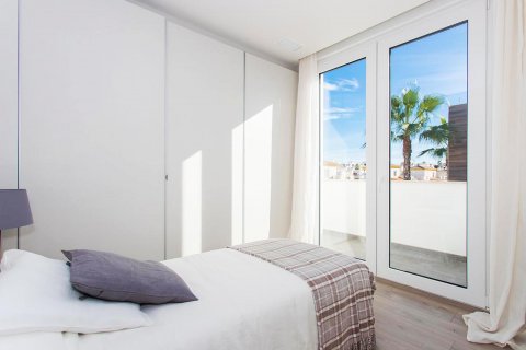 Продажа дома в Аликанте, Испания 3 спальни, 100м2 №47851 - фото 24
