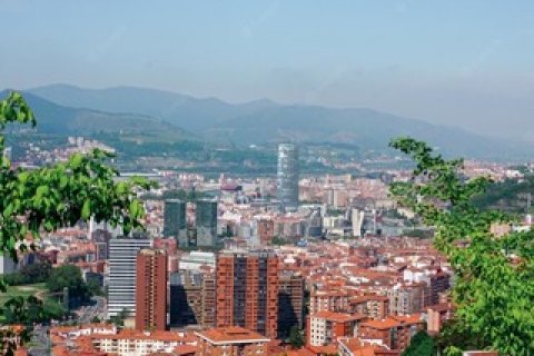 Абсолютный рекорд по продаже жилья на вторичном рынке был поставлен в Андалусии в марте 2022 года