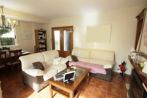 Продажа таухауса в Ринкон де Лойкс, Аликанте, Испания 5 спален, 226м2 №50697 - фото 19