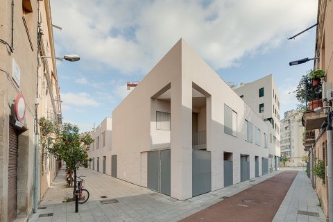 Продажа квартиры Барселона, Испания 2 спальни, 154м2 №49804 - фото 12