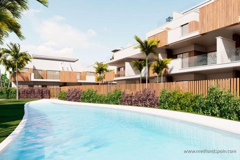 Продажа квартиры в Пилар де ла Орадада, Аликанте, Испания 2 спальни, 138м2 №50840 - фото 2