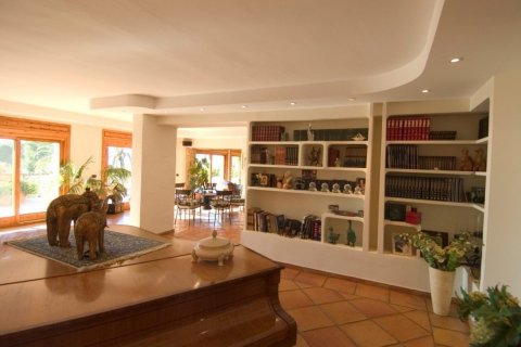 Продажа виллы в Морайра, Аликанте, Испания 10 спален, 750м2 №50150 - фото 22