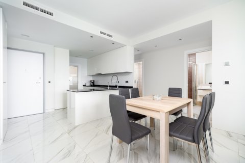 Аренда квартиры Бенидорм, Аликанте, Испания 2 спальни, 105м2 №50240 - фото 5