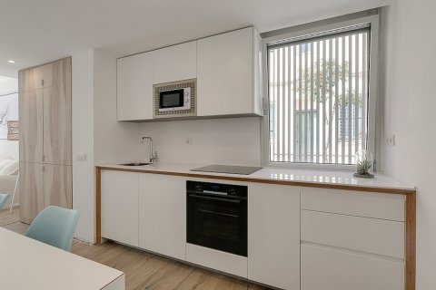 Продажа квартиры Барселона, Испания 2 спальни, 154м2 №49804 - фото 8