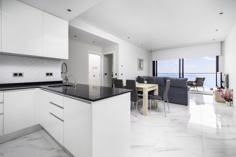 Аренда квартиры Бенидорм, Аликанте, Испания 2 спальни, 105м2 №50240 - фото 6