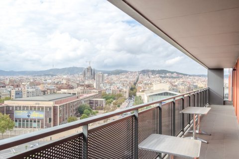 Продажа квартиры в Барселона, Испания 3 спальни, 97м2 №50055 - фото 4