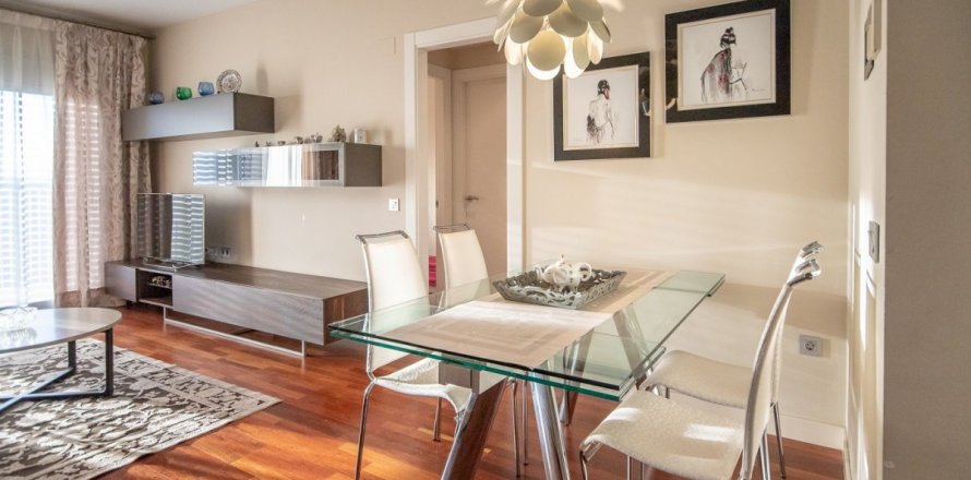 Квартира Таррагона, Испания 3 спальни, 85м2 №53622