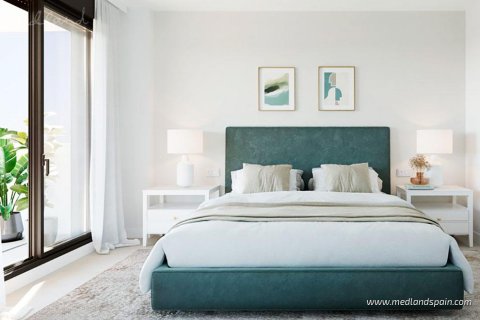 Продажа квартиры в Ринкон-де-ла-Виктория, Малага, Испания 3 спальни, 98м2 №52936 - фото 13