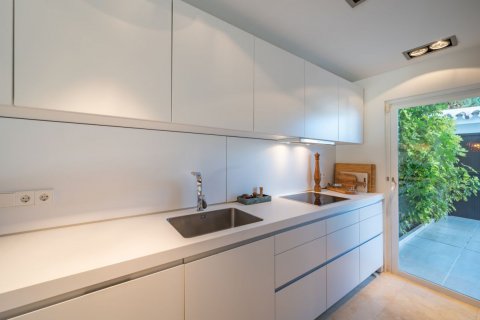 Продажа таухауса Нуэва Андалусия, Малага, Испания 3 спальни, 166м2 №53479 - фото 21