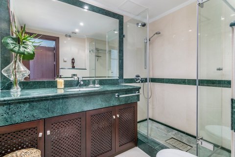 Продажа пентхауса Бенахавис, Малага, Испания 3 спальни, 190м2 №53524 - фото 23