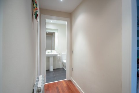 Аренда квартиры Таррагона, Испания 3 спальни, 85м2 №53622 - фото 11