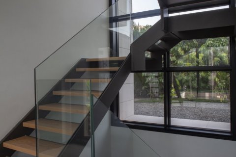 Продажа виллы Нуэва Андалусия, Малага, Испания 7 спален, 1090м2 №53517 - фото 9