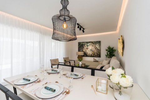 Продажа квартиры Михас Коста, Малага, Испания 3 спальни, 88м2 №53396 - фото 11