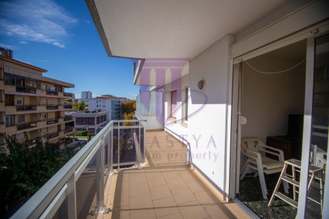 Продажа квартиры в Салоу, Таррагона, Испания 3 спальни, 69м2 №53636 - фото 2