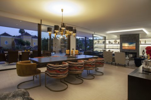 Продажа виллы Нуэва Андалусия, Малага, Испания 7 спален, 1090м2 №53517 - фото 24