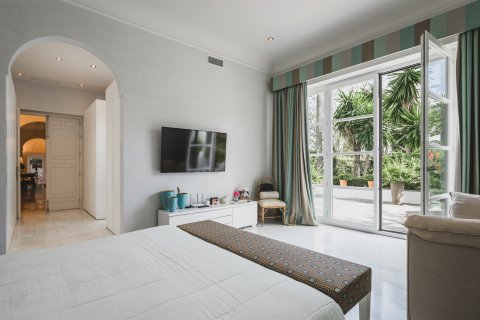 Продажа дома Сотогранде, Кадис, Испания 10 спален, 2208м2 №53516 - фото 5