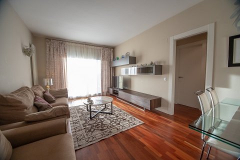 Аренда квартиры Таррагона, Испания 3 спальни, 85м2 №53622 - фото 2