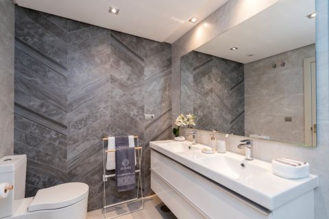 Продажа квартиры Михас Коста, Малага, Испания 3 спальни, 88м2 №53396 - фото 25