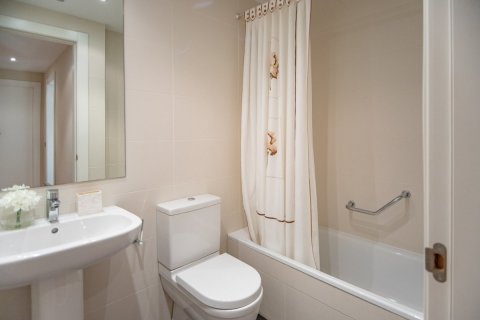 Аренда квартиры Таррагона, Испания 3 спальни, 85м2 №53622 - фото 24