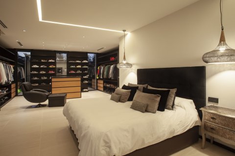 Продажа виллы Нуэва Андалусия, Малага, Испания 7 спален, 1090м2 №53517 - фото 30