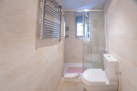 Аренда квартиры Таррагона, Испания 3 спальни, 85м2 №53622 - фото 19