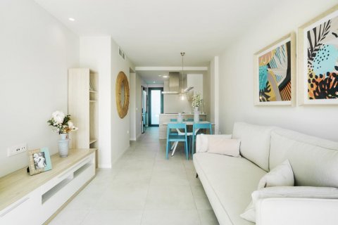 Продажа квартиры в Торре-де-ла-Орадада, Аликанте, Испания 3 спальни, 87м2 №52685 - фото 7