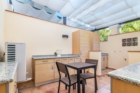 Продажа пентхауса Бенахавис, Малага, Испания 3 спальни, 190м2 №53524 - фото 7
