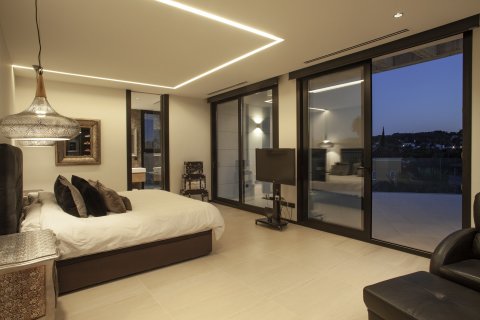 Продажа виллы Нуэва Андалусия, Малага, Испания 7 спален, 1090м2 №53517 - фото 28