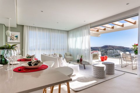 Продажа квартиры в Бенахавис, Малага, Испания 3 спальни, 167м2 №53364 - фото 1