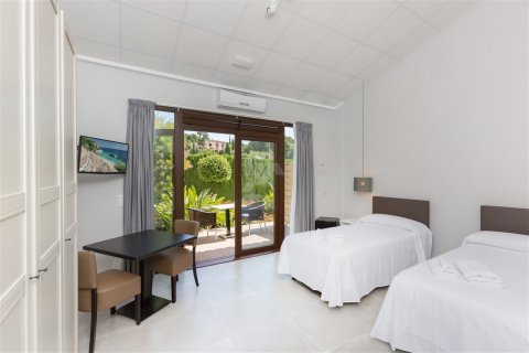 Продажа виллы Хавеа, Аликанте, Испания 1 спальня, 1216м2 №54394 - фото 5