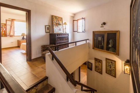 Продажа дома в Сагунто, Валенсия, Испания 6 спален, 435м2 №53808 - фото 12